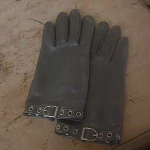 Nine West leather gray gloves
